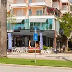 Hotel Aglon
