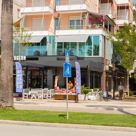Hotel Aglon