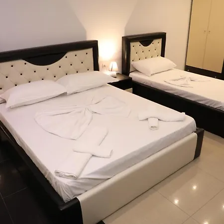 Hotel Aglon 3*