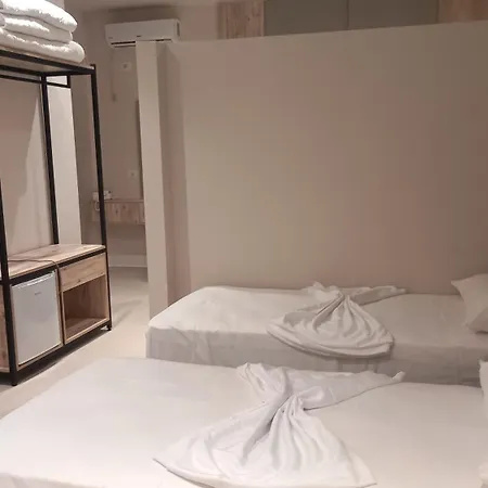 Hotel Aglon 3*