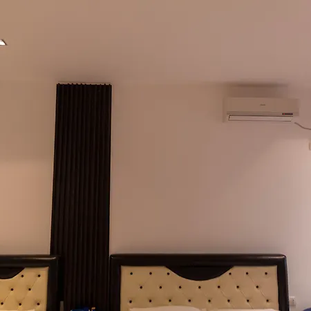 Hotel Aglon 3*