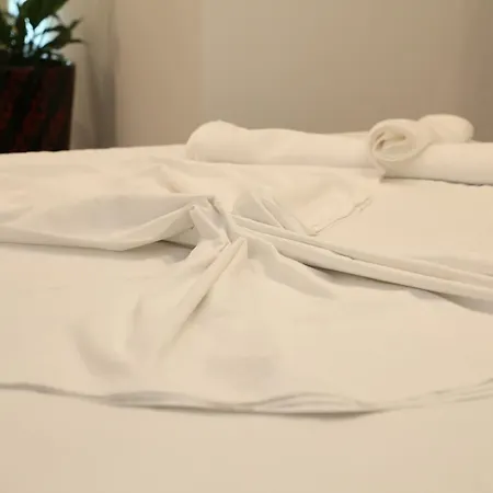 Aglon Hotel Vlorë