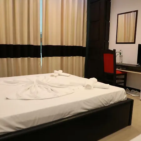 Aglon Hotel