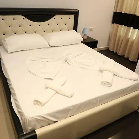 Hotel Aglon 3*