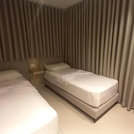 Aglon Hotel Vlorë