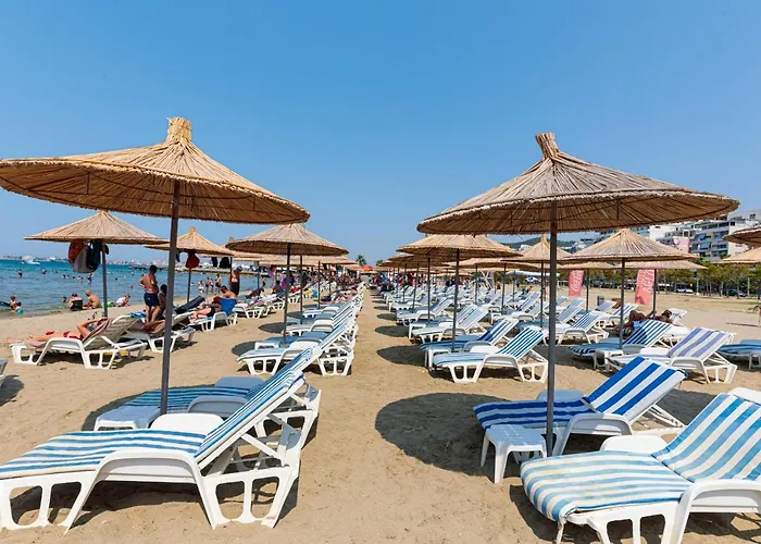 Aglon Hotel 3*